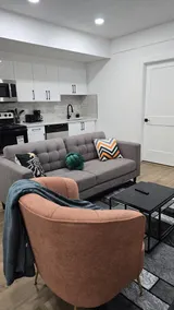 Modern, Cozy & spacious 2-bed home - Image 2