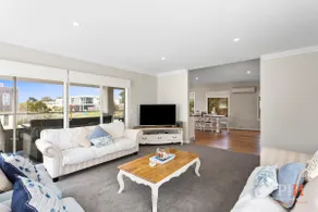 Coastal Family Retreat in CW - Image 2