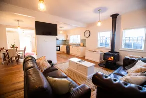 Blue Stone Cottage 86 orchard street Taralga - Image 2