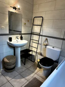 Spacious and bright apartment 5-10 min Auxerre - Image 4
