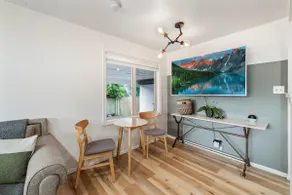 Seattle Shorewood Bungalow - Image 4
