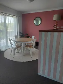 Mid-Century Marvel By The Beach - Image 4