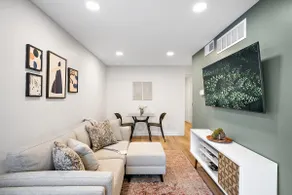 Cozy Garden-Level Gem – Stylish & Inviting! - Image 2