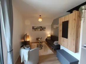An apartment in the countryside - Image 3