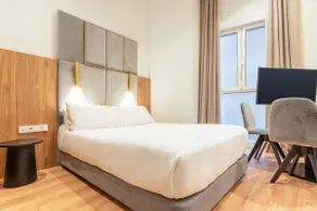 San Sebastian Zubieta|Studio Wheelchair Accessible - Image 3