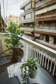 Circle Luxury Apartment by BiΝoΒi! - Image 4