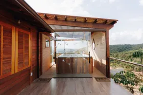 Country retreat with a breathtaking view - Image 5