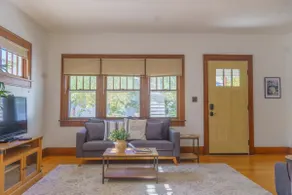 Bethel Bungalow - Image 3
