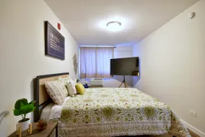 107 Mo-dern 1 Bedroom Apt - Image 3