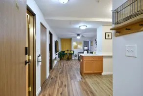 107 Mo-dern 1 Bedroom Apt - Image 2