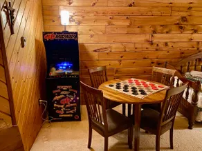 Drooly Bear Cabin: Din Raystown Lake Getaway! - Image 4