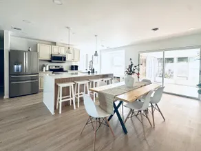Venice Escape: 3-Bedroom 2-Bath - Image 4
