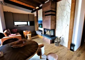 Lakeside Cottage with Sauna and Pool - Image 4