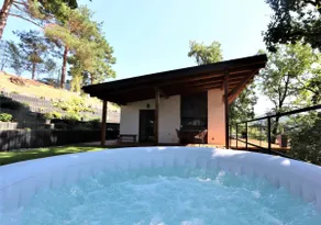Lakeside Cottage with Sauna and Pool - Image 3