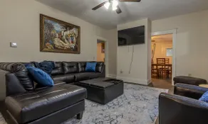 West Walnut Retreat - Image 3