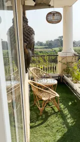 Be My Guest – Artfully Curated - Image 5