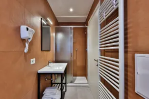 Apho Aparthotel, Junior Suite 105 - Image 5