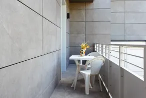 Apho Aparthotel, Junior Suite 105 - Image 4