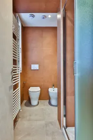 Apho Aparthotel, Camera 103 - Image 4