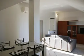 Skyline Penthouse with AC - Image 5