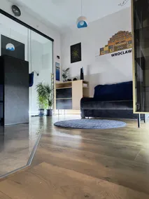 Century Apartment - Image 3