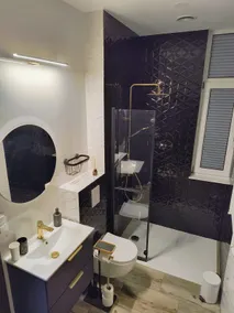 Century Apartment - Image 4