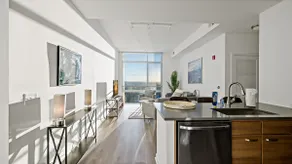 Sunsets 4 days | luxury | Virginia Vibes - Image 4