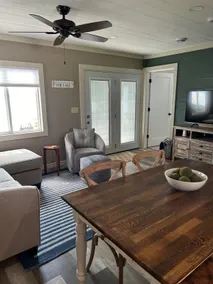 Charming House on Fox Lake ! - Image 4