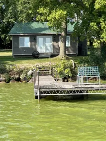 Charming House on Fox Lake ! - Image 2