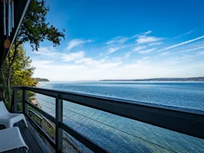 Waterfront | Stunning Views | Firepit | Deck | BBQ - Image 3