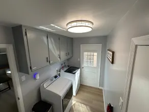 Cozy home w/pool in NE heights - Image 4