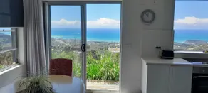 ON TOP Of THE WORLD Garden Studio - Image 3