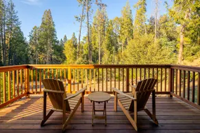 That Red Cabin - Cozy Studio near Yosemite NP - Image 5