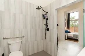 Private Suite | 9 Min to World Cup Stadium! - Image 5