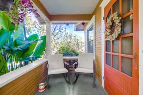 Sunkissed Golden Hill Home! Pet Friendly, near DT - Image 5