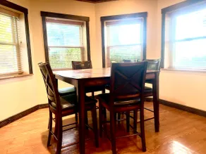 Spacious Family Comfort - Image 4