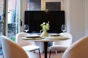 Stylish Inner-City House – Walk to Everything - Image 2