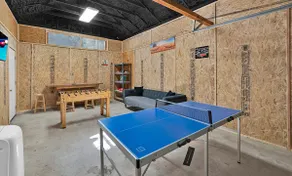 Whisper Hollow: Spa, Game Room - Image 5