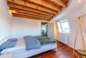 Elegant apartment with sauna - Image 5