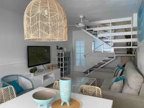 Beautiful house next to the sea. - Image 5