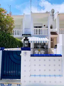 Beautiful house next to the sea. - Image 2