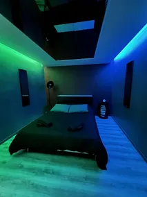Cinema Suite 25 minutes from Paris - Image 4