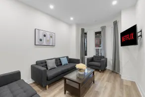 4BR - FREE Parking - Downtown - Little Italy - Image 5