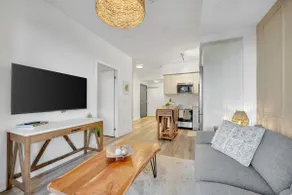 Bright & Modern Downtown Stay w/ Pool & Gym - Image 4