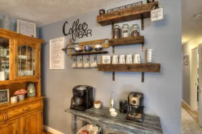 Spacious Well-Stocked Downtown Home - Pet Friendly - Image 3