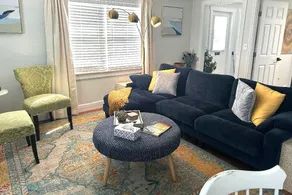 Retreat off Main Street - Image 4