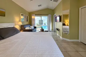 Thousand Oaks Peaceful Studio with Private Pool - Image 2