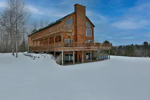 Cedar Valley Lodge. 50 acres. Golf & Fun Park. - Image 4