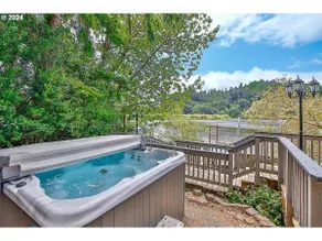 Stay In Lakeside-Lake Front Luxe - Image 2