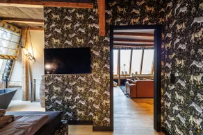 Heavenly penthouse at the fish market - Image 2